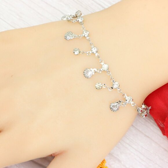 "Trendy Handmade Bracelet – A Thoughtful Gift for Girls & Women | UNVRC1269 - Picture 8 of 10